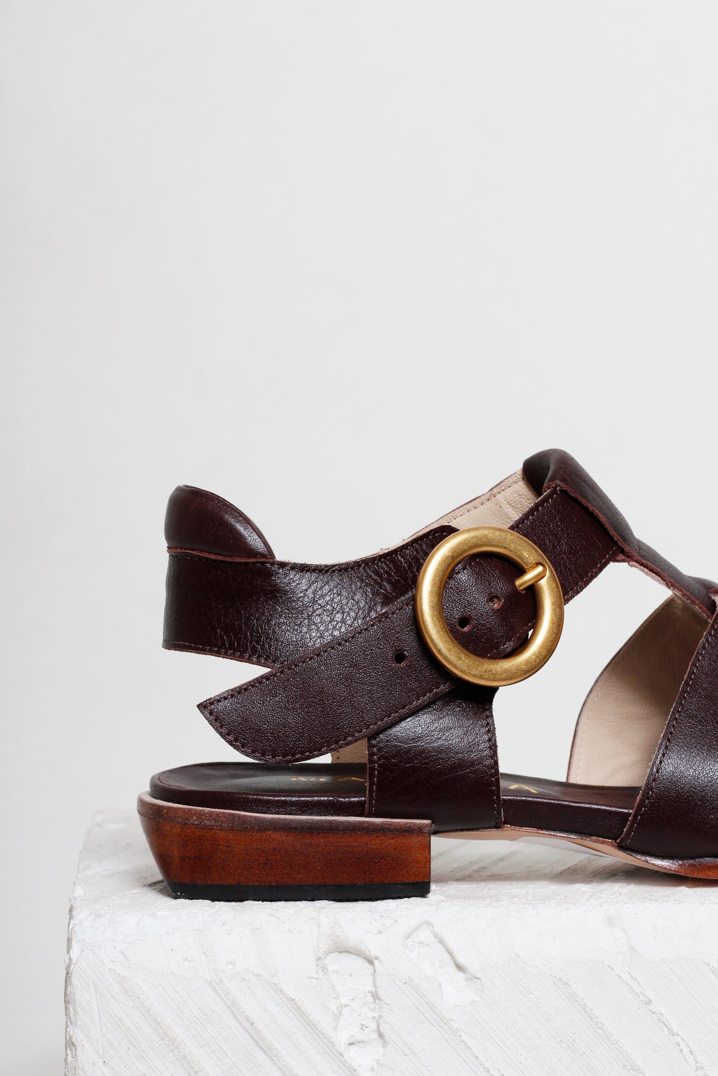 Eloah Brown Fisherman Sandals
