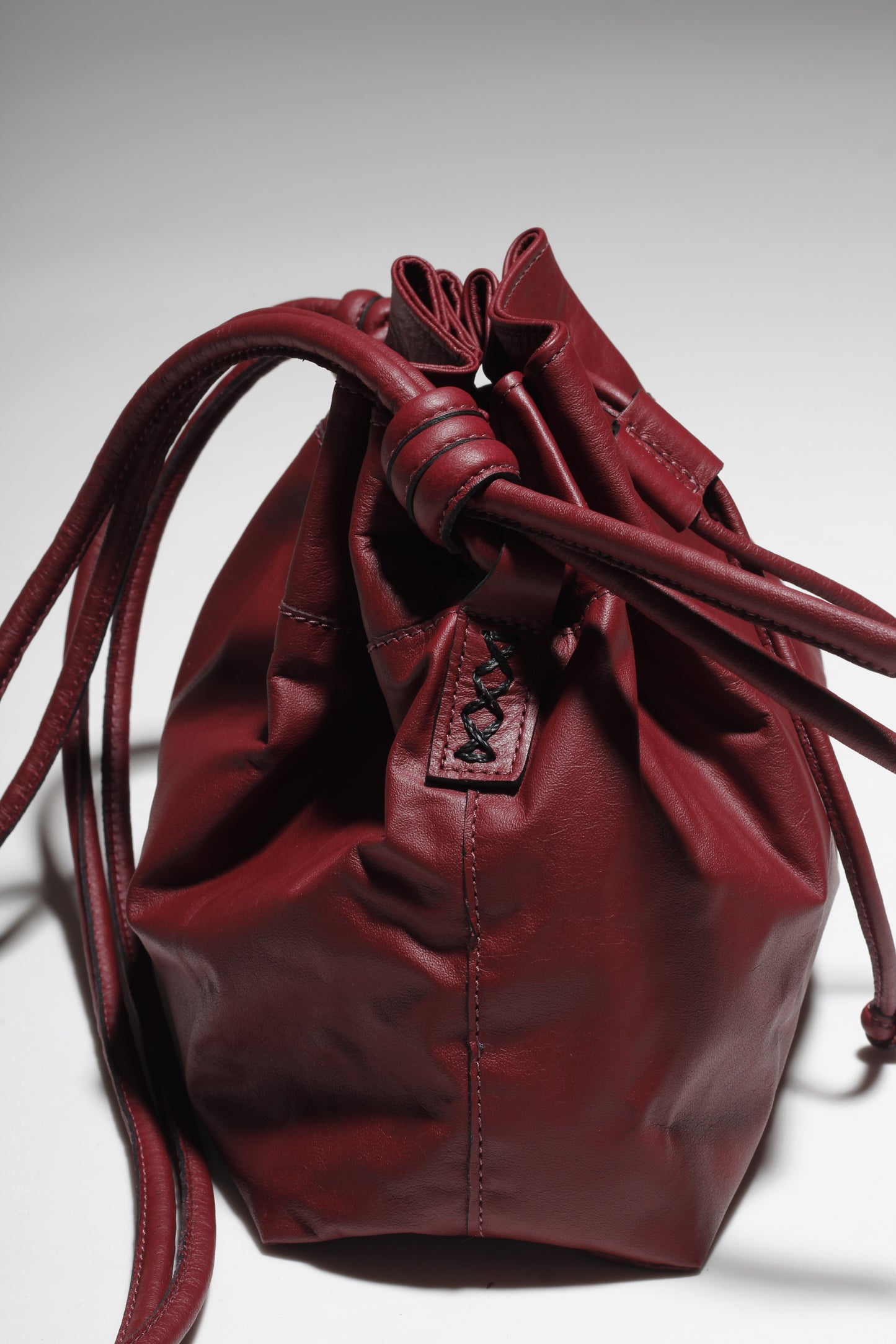 Noa Wine Drawstring Bag