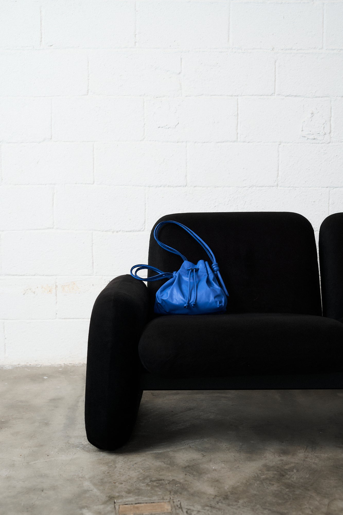 Noa Blue Drawstring Bag