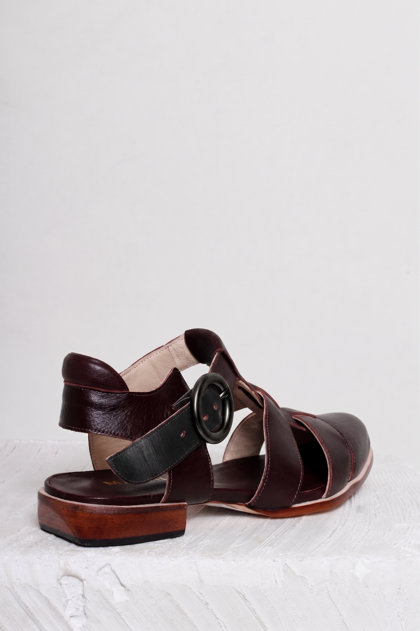 Eloah Brown Fisherman Sandals