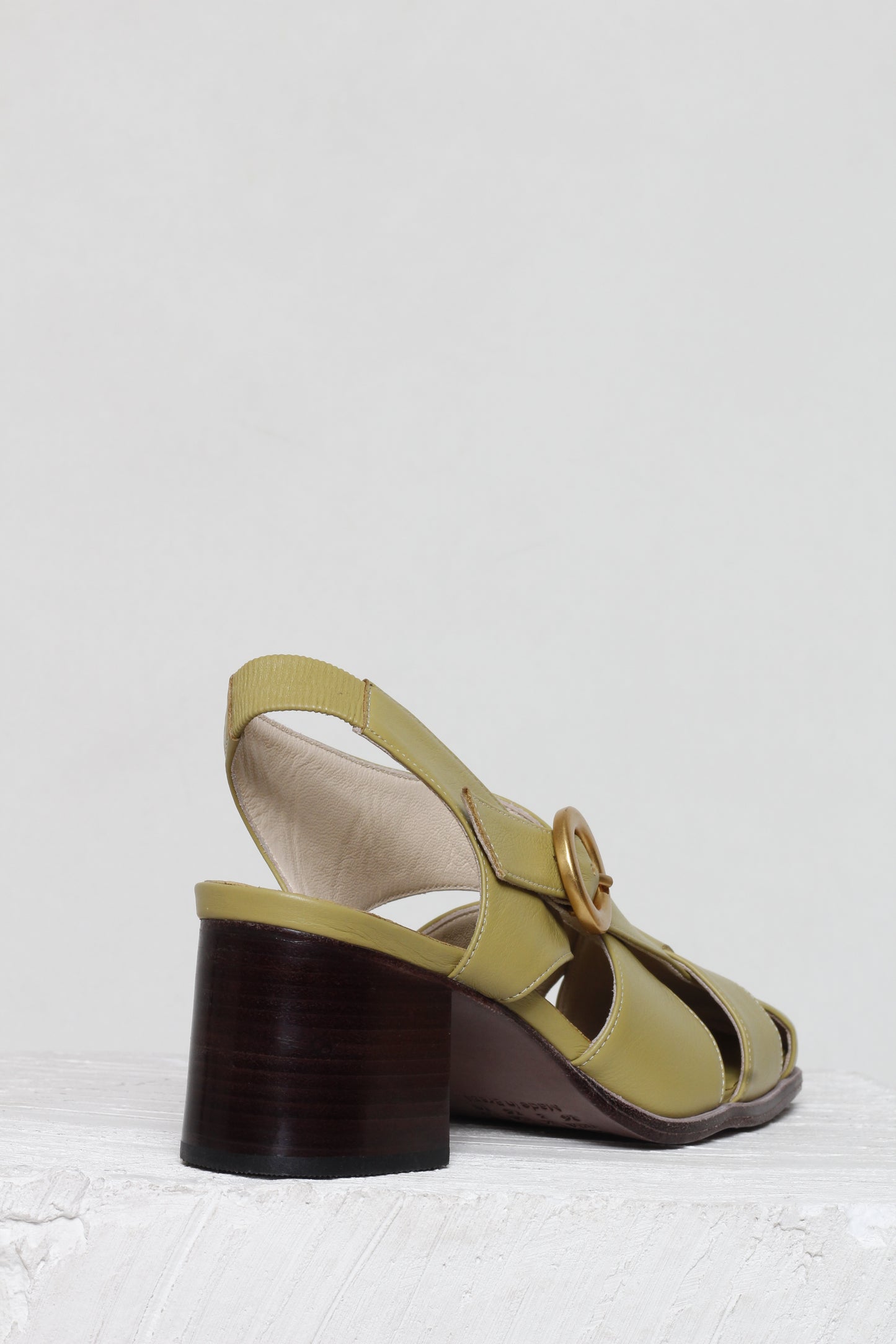 Lucia Green Leather Pumps by Mafalda Handmade wooden heel detail