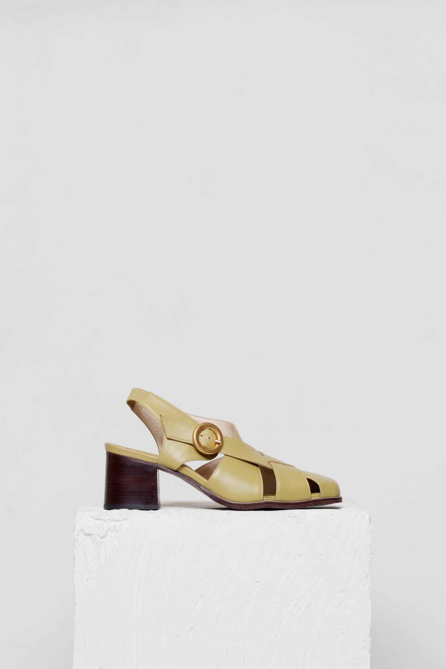 Lucia Green Leather Pumps by Mafalda Handmade side view with stripes