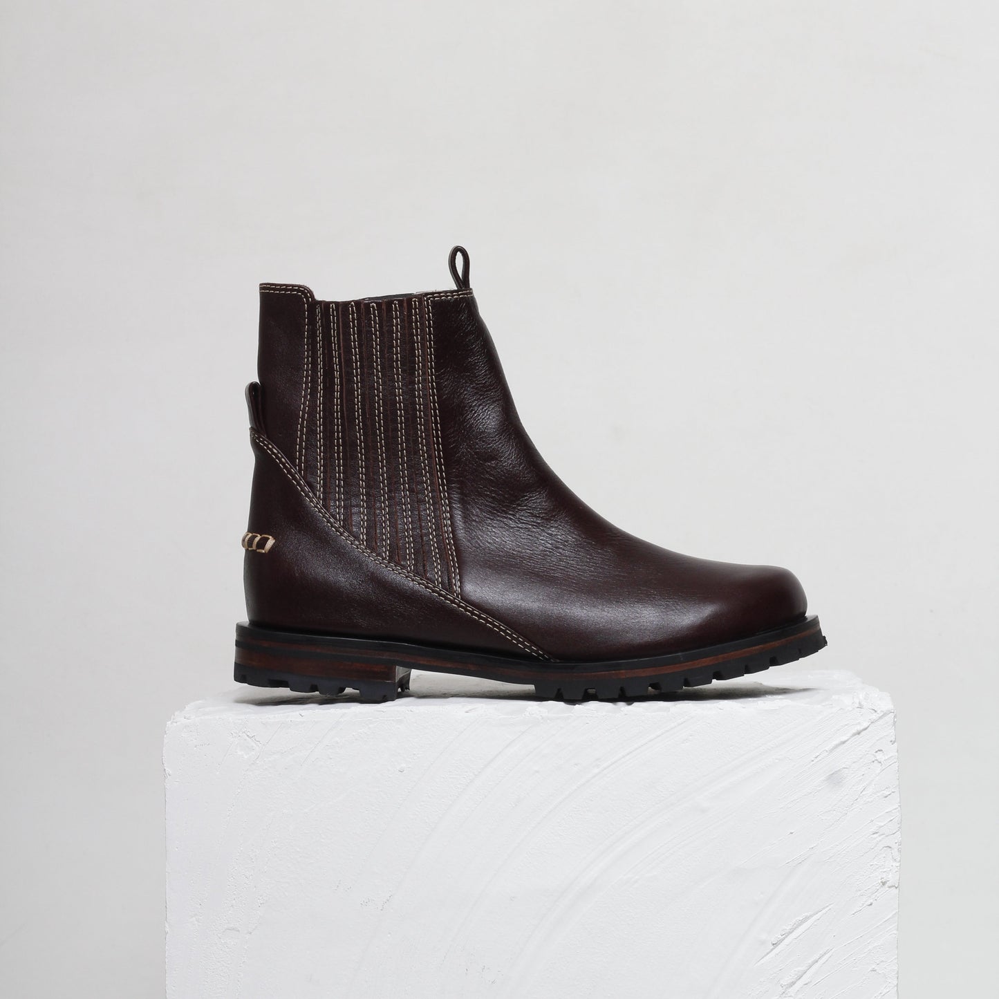 Marah Coffee Brown Chelsea Boots
