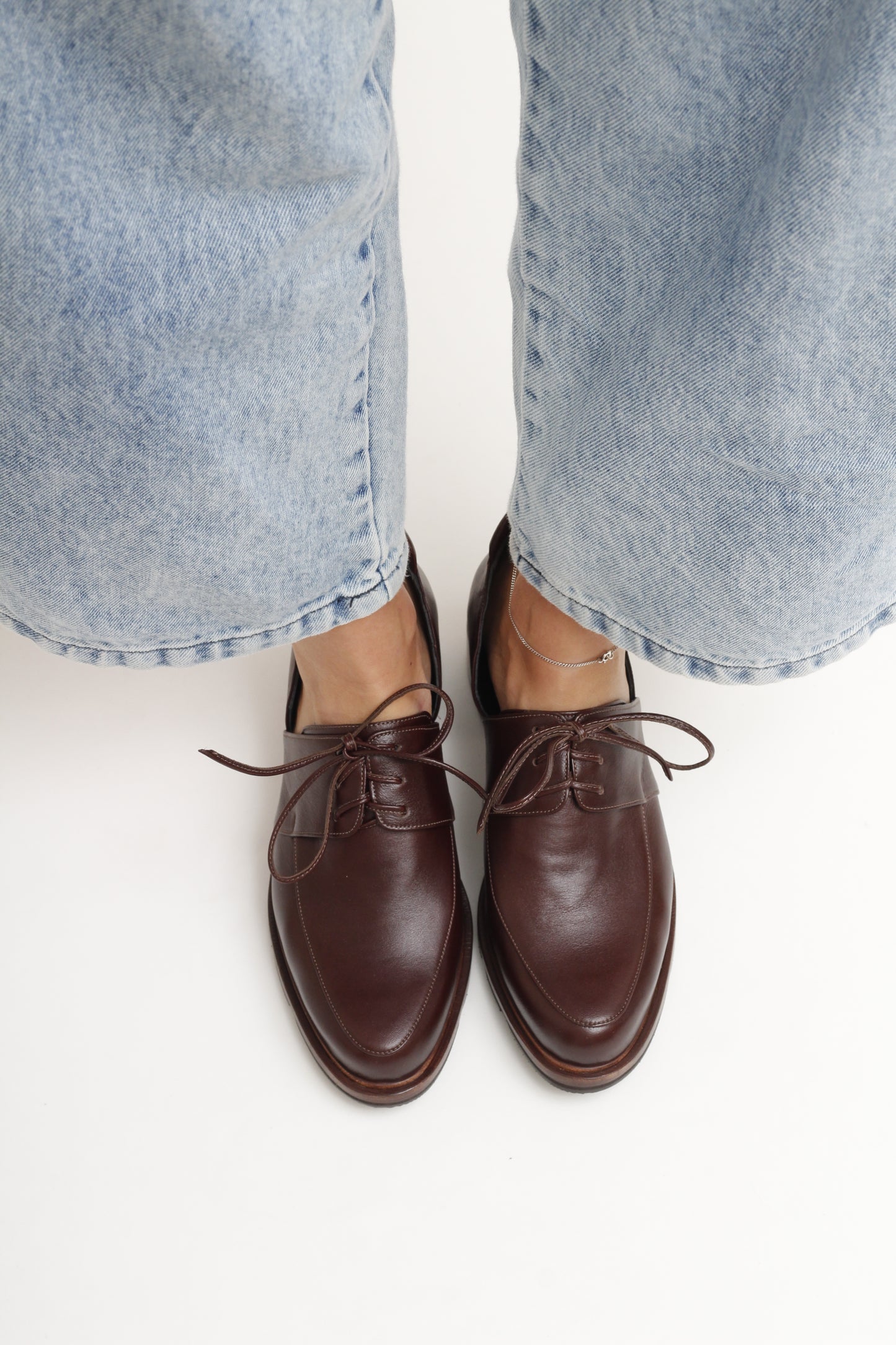 Bia Coffee Brown Derbies