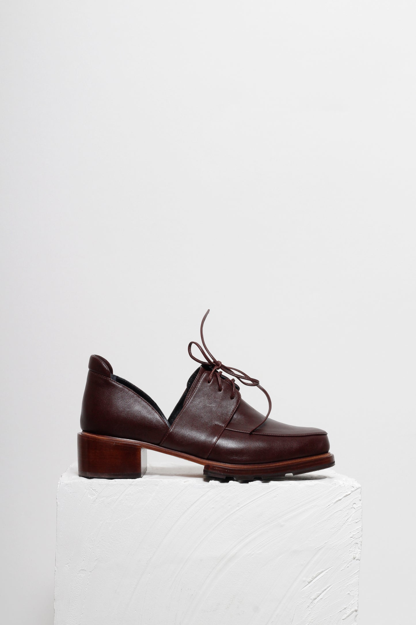 Bia Coffee Brown Derbies