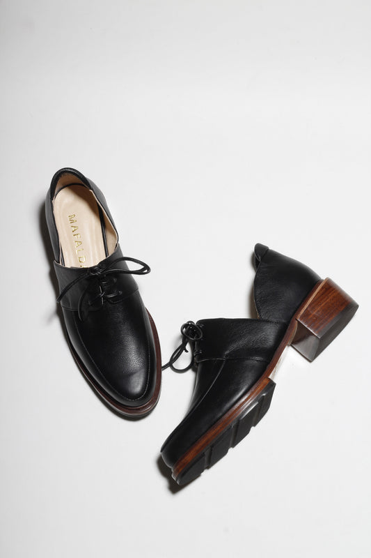 Bia Black Derbies