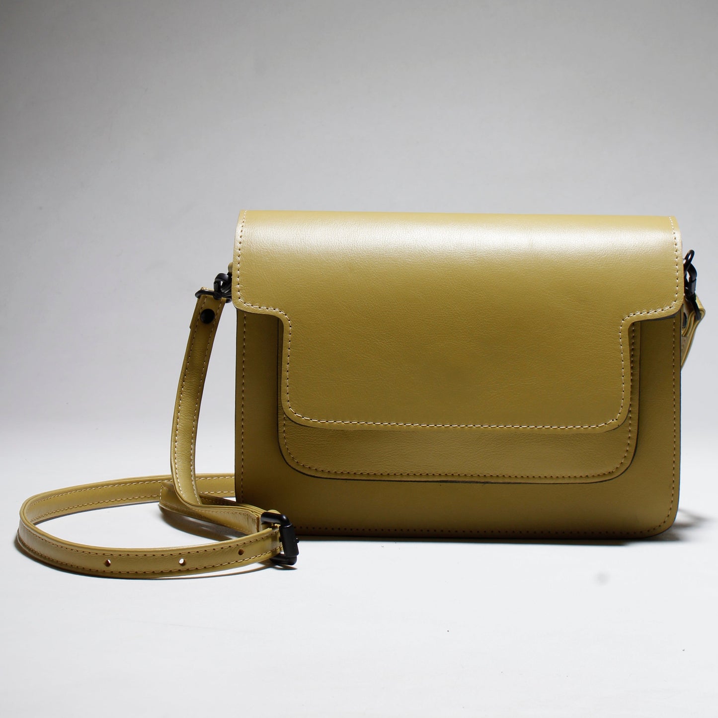 Maia Olive Green Leather Shoulder Bag