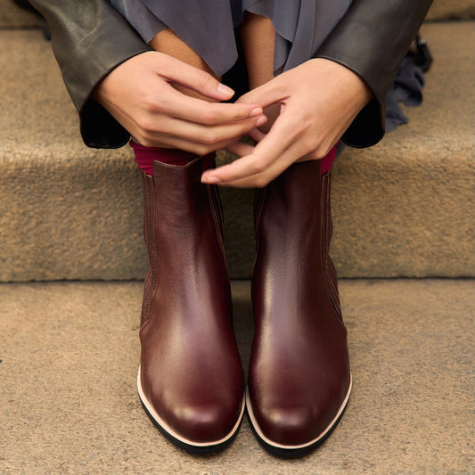 Nina Coffee Brown Chelsea Boots