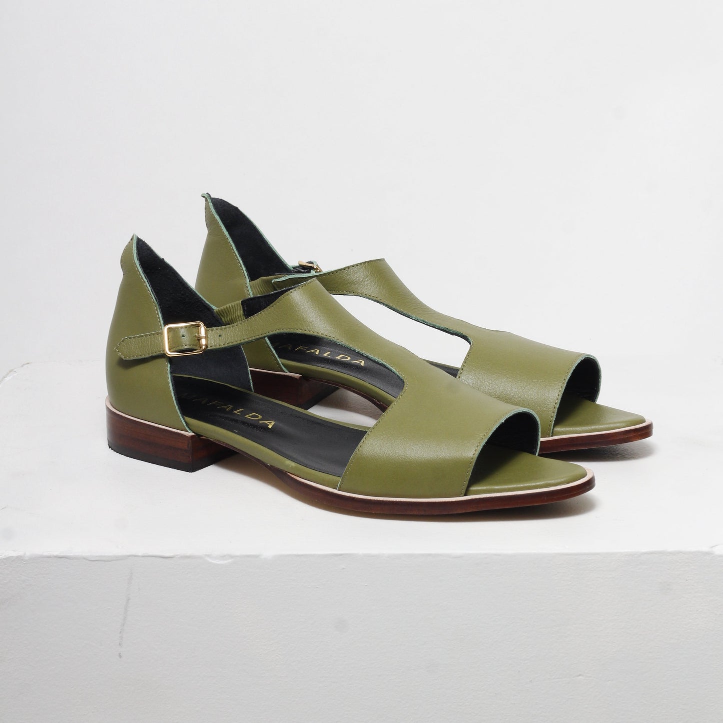 Yoko Pistachio Green Sandals