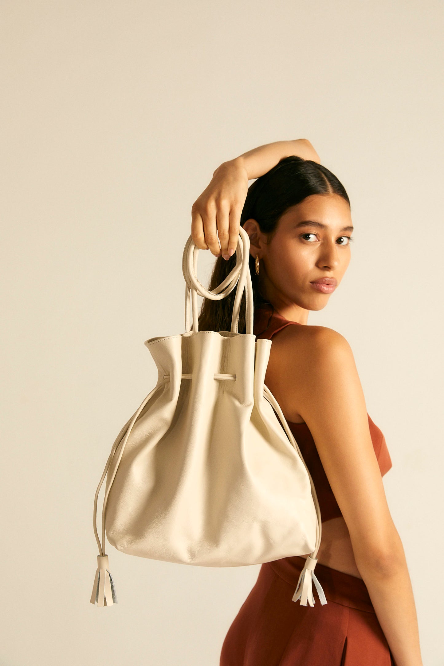 Gaia Off-white Handbag